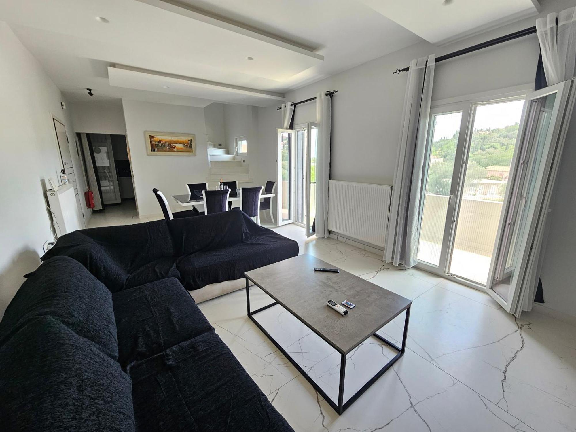 Grey Luxury House Apartment Ipsos Exterior photo